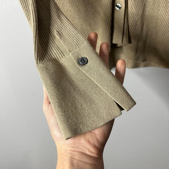 Banana Republic Silk Cashmere Ribbed Button Front Polo Women’s Small Minimalist - Picture 7 of 7